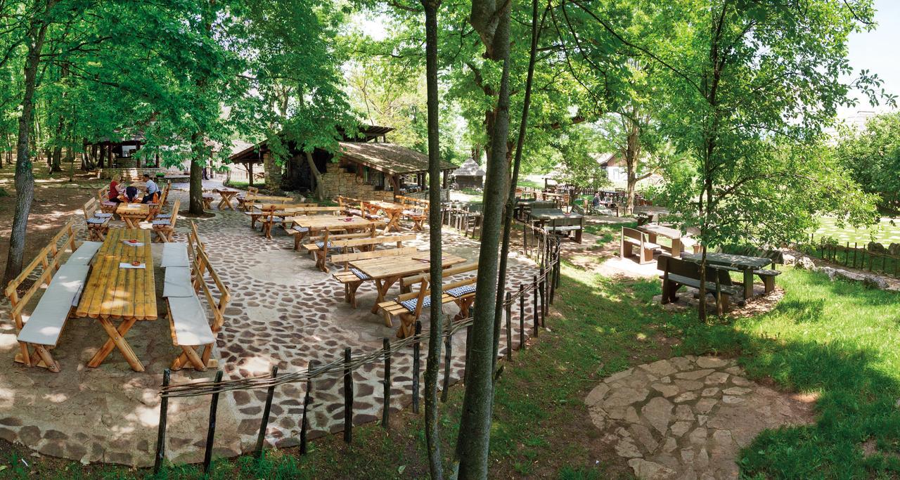 Farm Stay Cardaklije Kulen Vakuf Luaran gambar